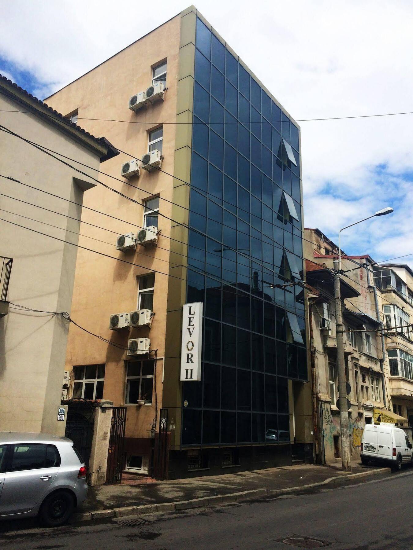 Kosher Hotel Lev Or Bukares Bagian luar foto